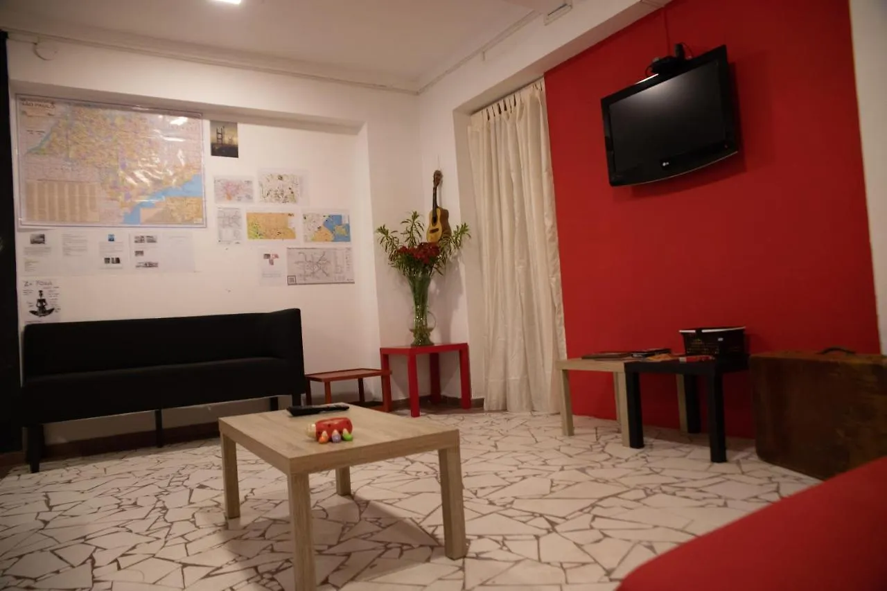 Hostel Calabria Na Vila Madalena Junto A Alegria Da Vila Sao Paulo 0*,  Brazil